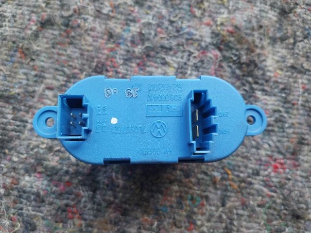 bontott VW TRANSPORTER Előtét Ellenállás Fűtőmotor