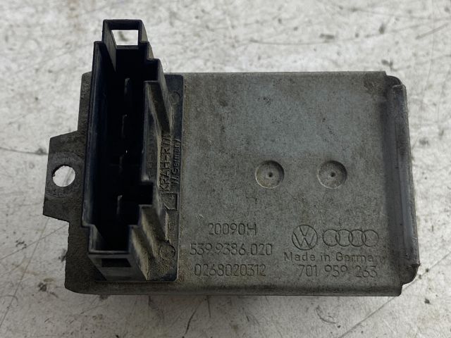 bontott VW TRANSPORTER Előtét Ellenállás Fűtőmotor