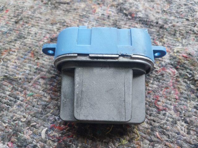 bontott VW TRANSPORTER Előtét Ellenállás Fűtőmotor