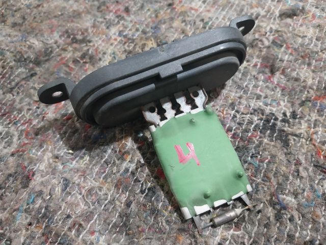 bontott VW TRANSPORTER Előtét Ellenállás Fűtőmotor