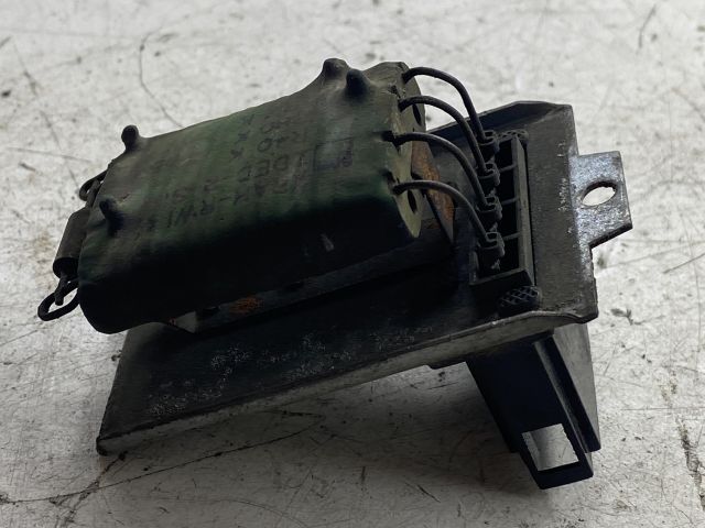 bontott VW TRANSPORTER Előtét Ellenállás Fűtőmotor