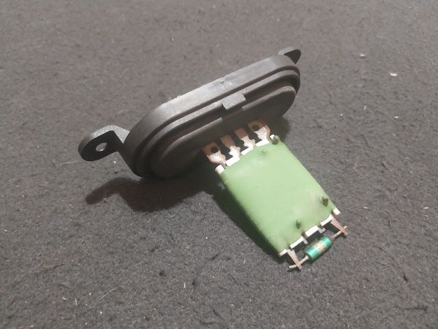 bontott VW TRANSPORTER Előtét Ellenállás Hűtőventilátor