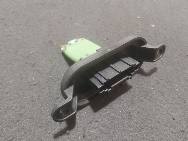 bontott VW TRANSPORTER Előtét Ellenállás Hűtőventilátor