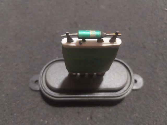 bontott VW TRANSPORTER Előtét Ellenállás Hűtőventilátor