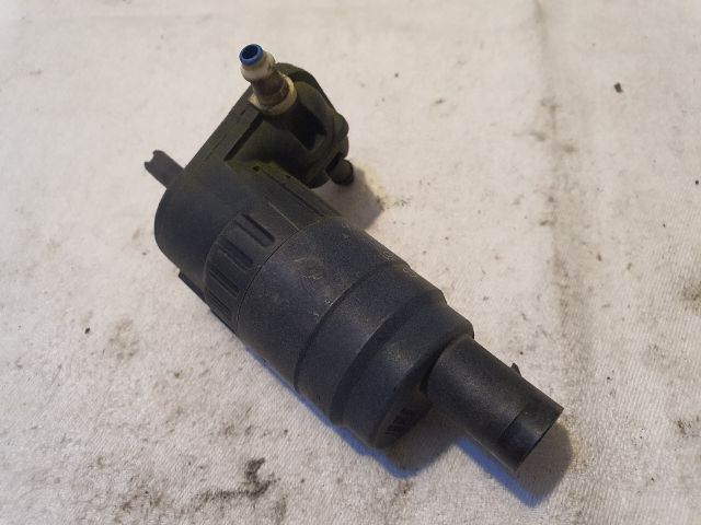 bontott VW TRANSPORTER Első Ablakmosó Szivattyú