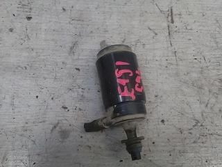 bontott VW TRANSPORTER Első Ablakmosó Szivattyú