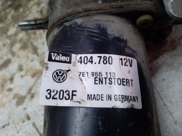 bontott VW TRANSPORTER Első Ablaktörlő Szerkezet Motorral