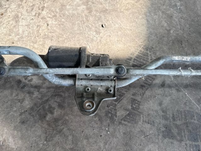 bontott VW TRANSPORTER Első Ablaktörlő Szerkezet Motorral