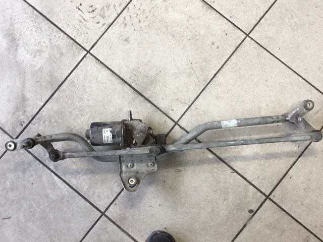 bontott VW TRANSPORTER Első Ablaktörlő Szerkezet Motorral