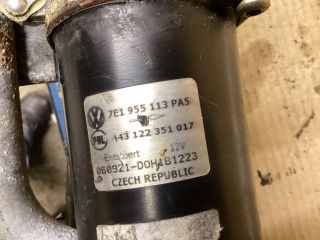 bontott VW TRANSPORTER Első Ablaktörlő Szerkezet Motorral