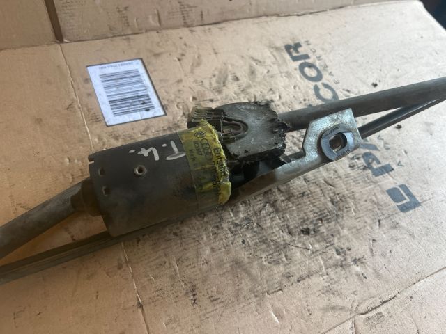 bontott VW TRANSPORTER Első Ablaktörlő Szerkezet Motorral