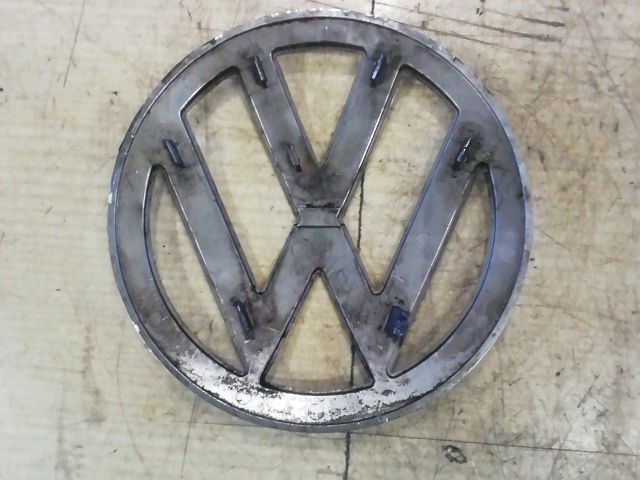 bontott VW TRANSPORTER Első Embléma