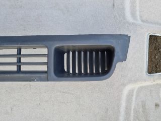 bontott VW TRANSPORTER Első Lökhárító Alsó Középső Díszrács