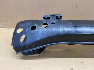 bontott VW TRANSPORTER Első Lökhárító Merevítő (Fém)