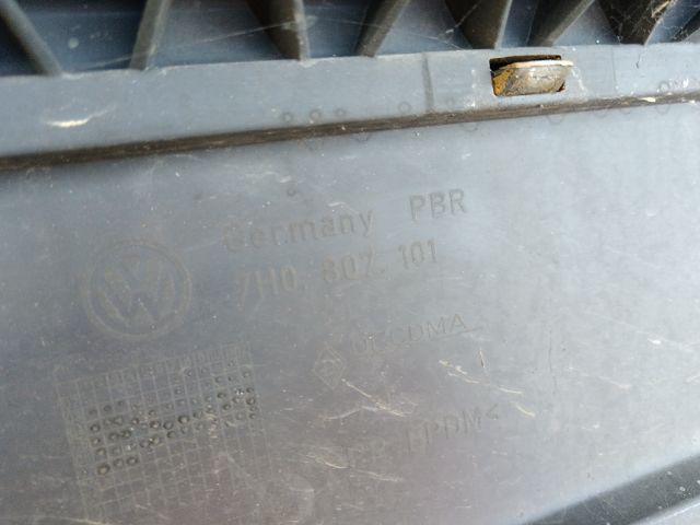 bontott VW TRANSPORTER Első Lökhárító (Részeivel)