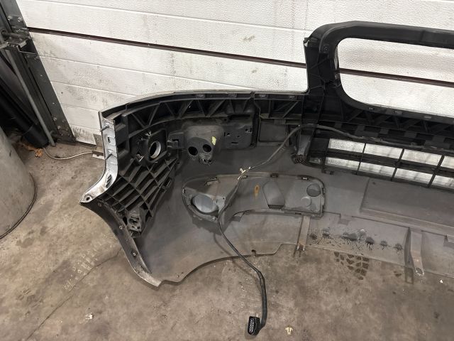 bontott VW TRANSPORTER Első Lökhárító (Részeivel)