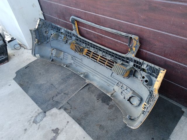 bontott VW TRANSPORTER Első Lökhárító (Részeivel)