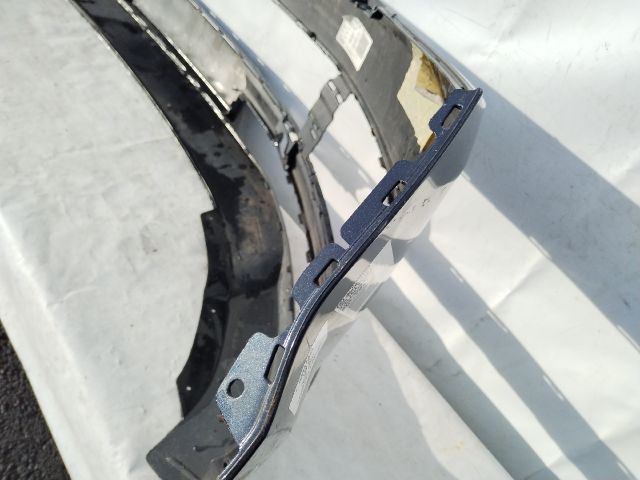 bontott VW TRANSPORTER Első Lökhárító (Üresen)