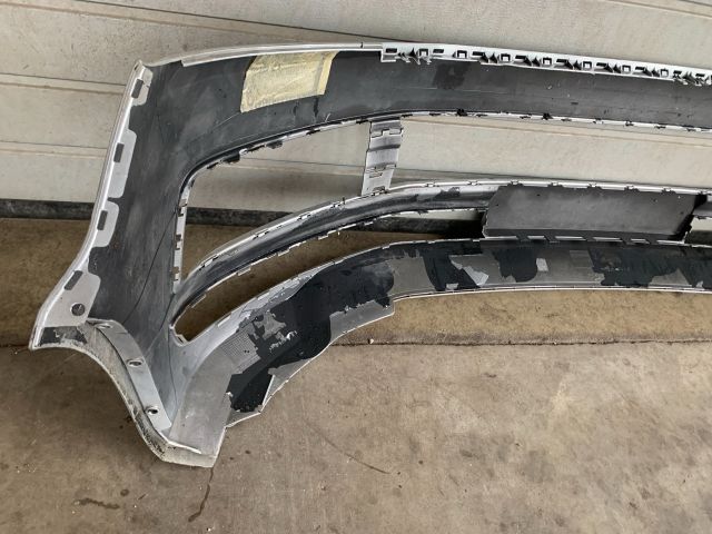 bontott VW TRANSPORTER Első Lökhárító (Üresen)