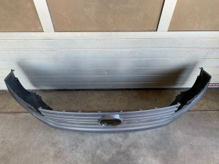 bontott VW TRANSPORTER Első Lökhárító (Üresen)