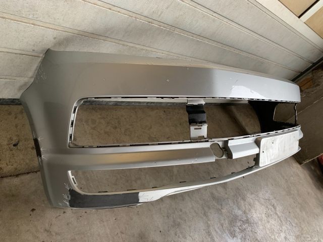 bontott VW TRANSPORTER Első Lökhárító (Üresen)