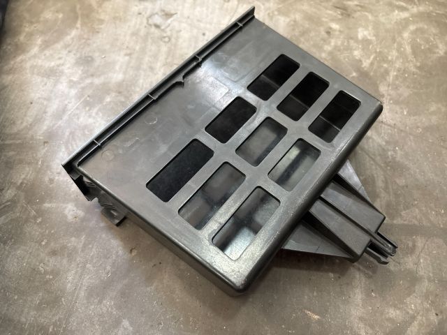 bontott VW TRANSPORTER Első Tároló Rekesz