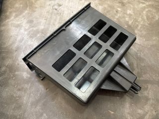 bontott VW TRANSPORTER Első Tároló Rekesz