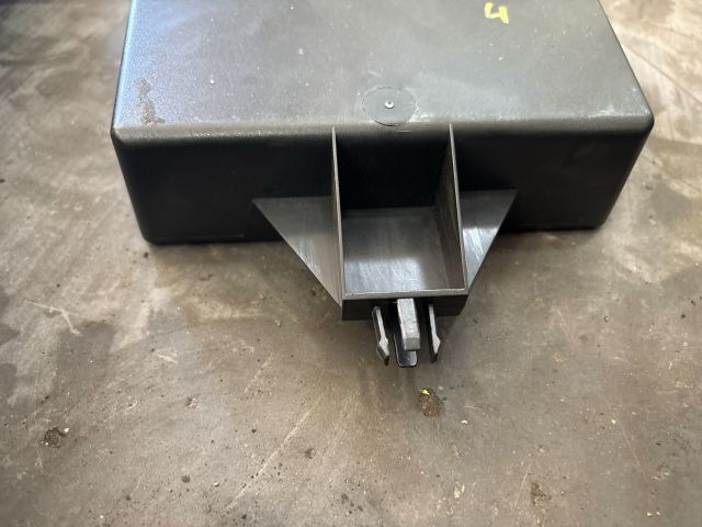 bontott VW TRANSPORTER Első Tároló Rekesz