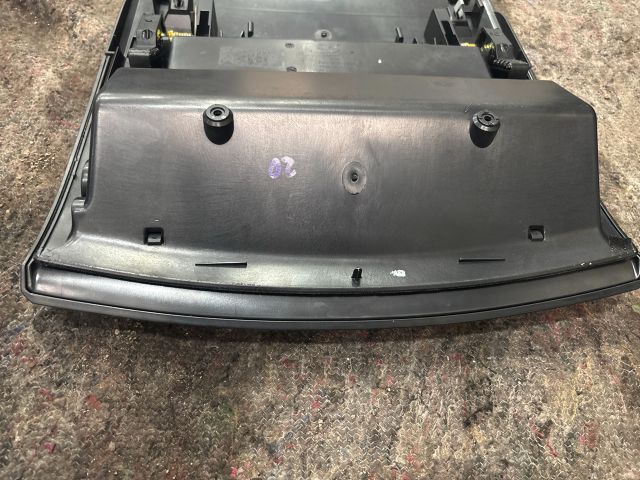 bontott VW TRANSPORTER Első Tároló Rekesz