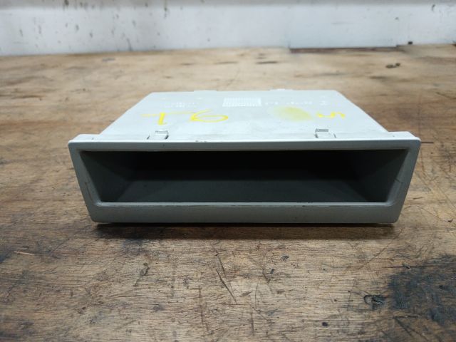 bontott VW TRANSPORTER Első Tároló Rekesz