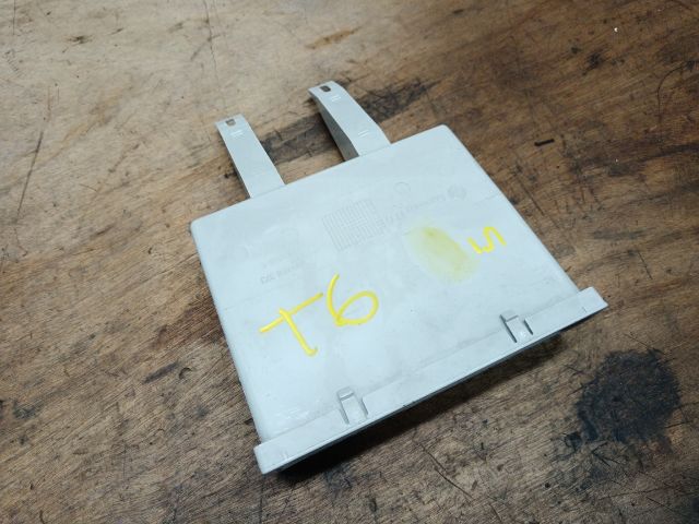 bontott VW TRANSPORTER Első Tároló Rekesz