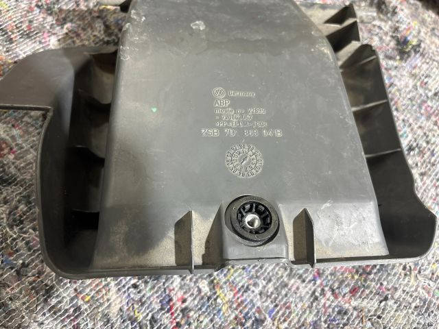 bontott VW TRANSPORTER Első Tároló Rekesz