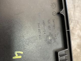 bontott VW TRANSPORTER Első Tároló Rekesz