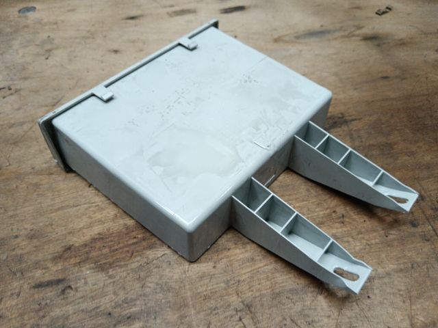 bontott VW TRANSPORTER Első Tároló Rekesz