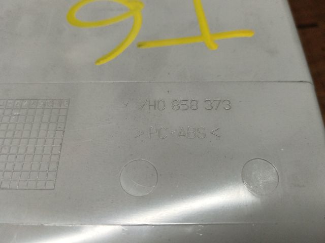 bontott VW TRANSPORTER Első Tároló Rekesz