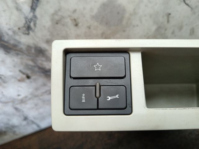 bontott VW TRANSPORTER Első Tároló Rekesz