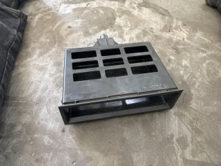 bontott VW TRANSPORTER Első Tároló Rekesz