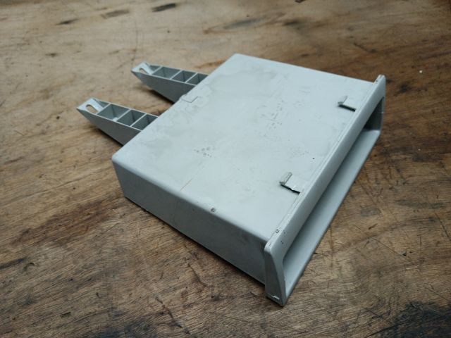 bontott VW TRANSPORTER Első Tároló Rekesz