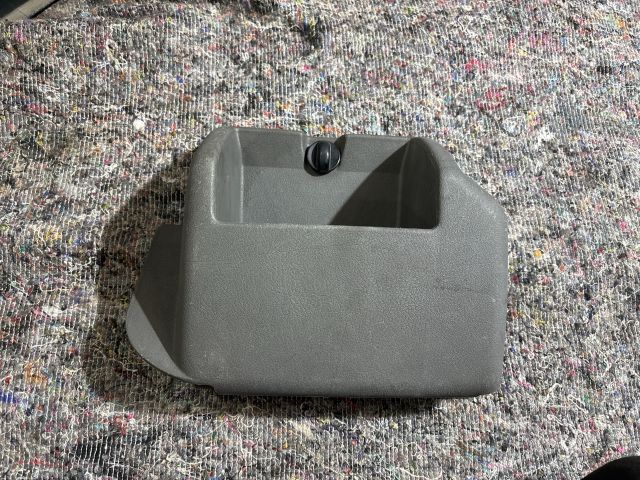 bontott VW TRANSPORTER Első Tároló Rekesz