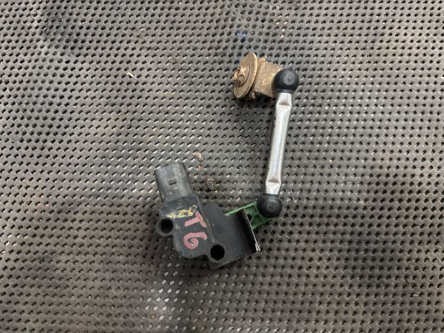 bontott VW TRANSPORTER Első Xenon Szintszabályzó Jeladó