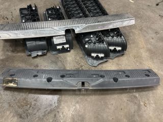 bontott VW TRANSPORTER Fellépő Pár