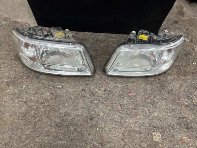bontott VW TRANSPORTER Fényszóró Pár