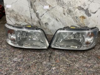 bontott VW TRANSPORTER Fényszóró Pár
