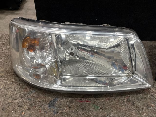 bontott VW TRANSPORTER Fényszóró Pár