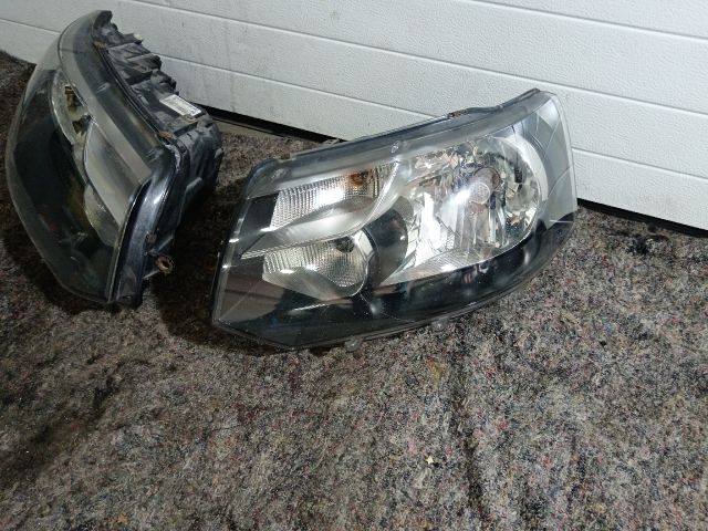 bontott VW TRANSPORTER Fényszóró Pár