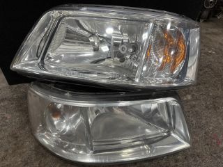 bontott VW TRANSPORTER Fényszóró Pár