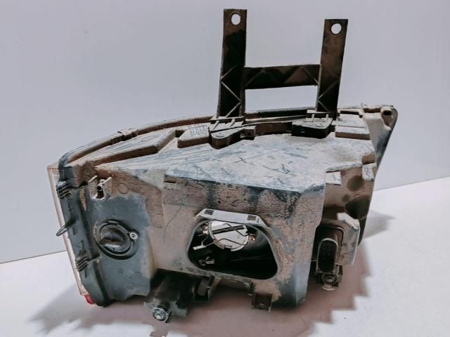 bontott VW TRANSPORTER Fényszóró (Pozíciófüggetlen)