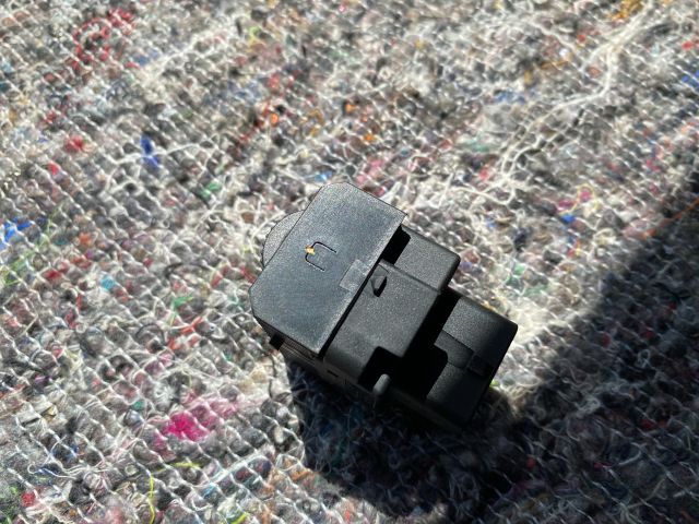 bontott VW TRANSPORTER Fényszórómagasság Állító Kapcsoló