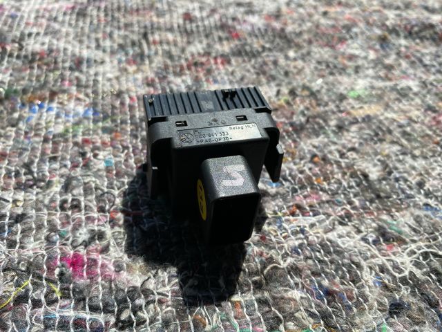 bontott VW TRANSPORTER Fényszórómagasság Állító Kapcsoló