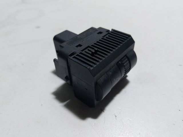 bontott VW TRANSPORTER Fényszórómagasság Állító Kapcsoló